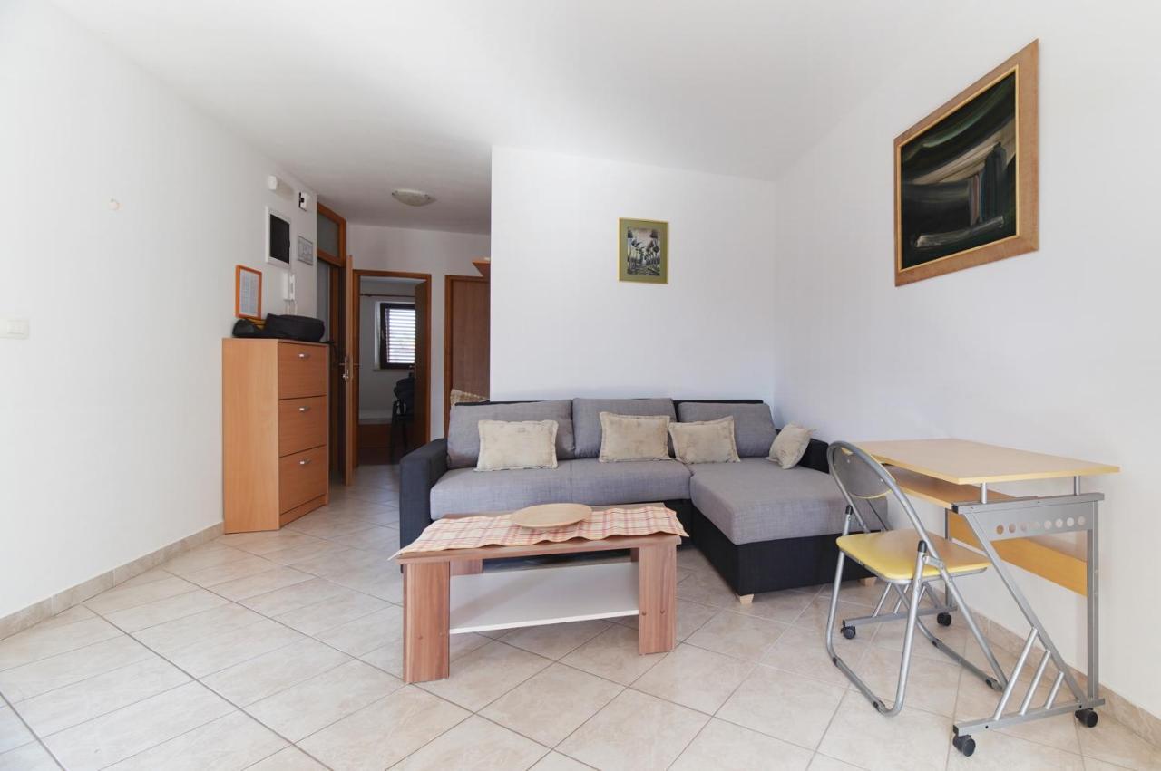 Apartments Lidija Rovinj Exterior photo